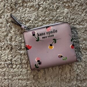 Kate Spade Cameron Floral Ditsy Small L-zip Bifold Wallet